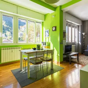 Joivy Vibrant Studio Near Train Station Appartamento Côme