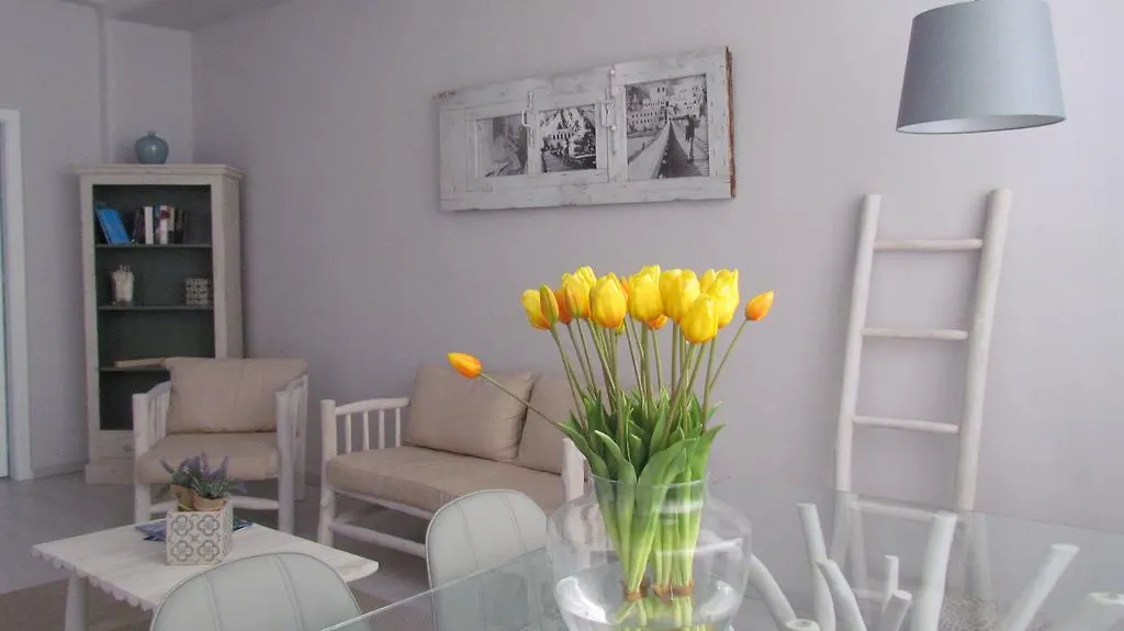 ***  Hotel Odissea Canneto  Italy